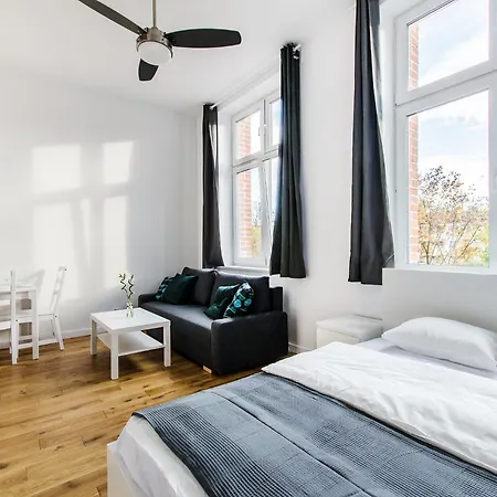 Beautiful Diamond - 10 Min Walk To Market Square! * ヴロツワフ